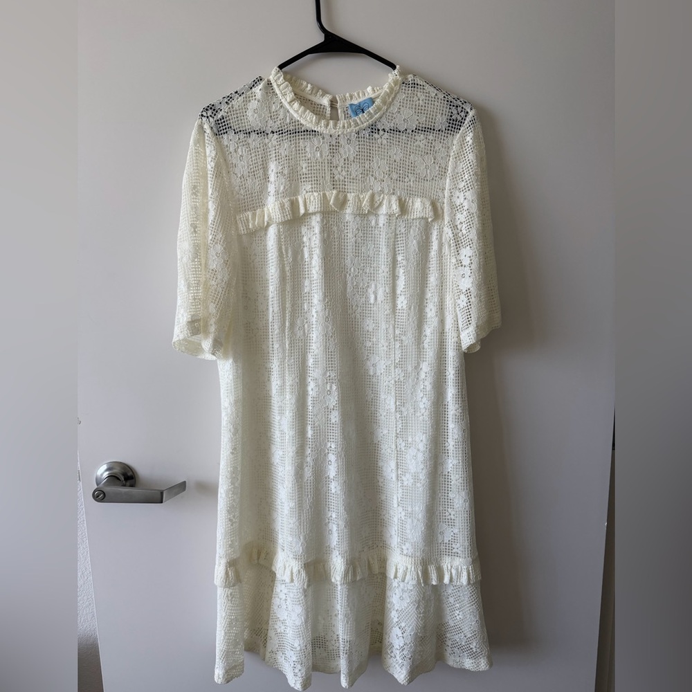 CeCe Cream Lace Midi Dress